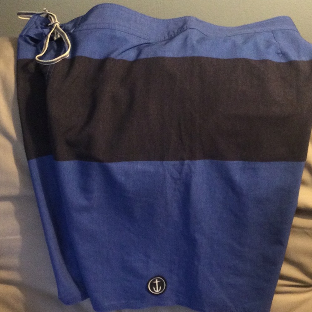 Men’s 36” Captain Fin Boardshorts